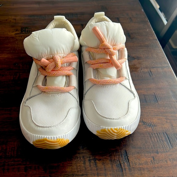 SOREL WOMEN'S OUT N ABOUT PLUS STREET SNEAKER Size 9.5 - Picture 2 of 5